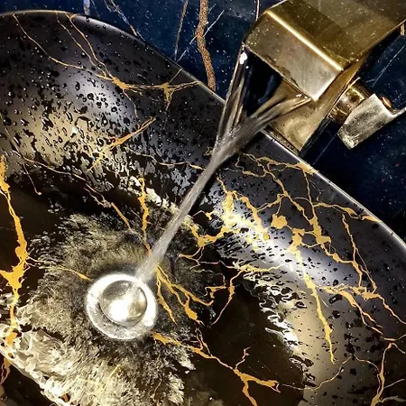Daire Apartament Z Jacuzzi Kolobrzeg